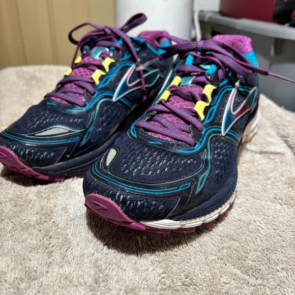 Brooks Shoes Brooks Ghost Womens Size Running Trail Hike